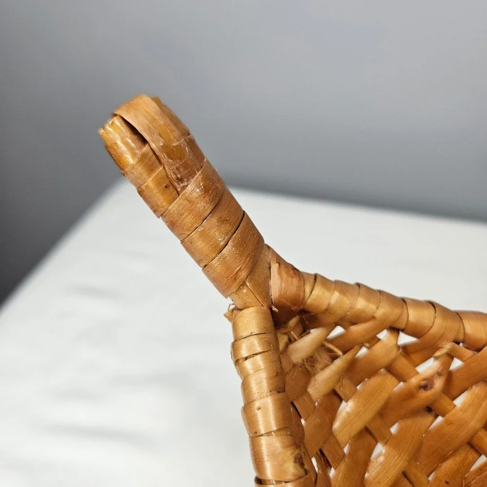 Vtg Woven Wicker Canoe Pea Pod Basket Footed Decorative Centerpiece 17in Boho